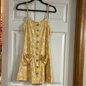 Women’s adjustable straps dress